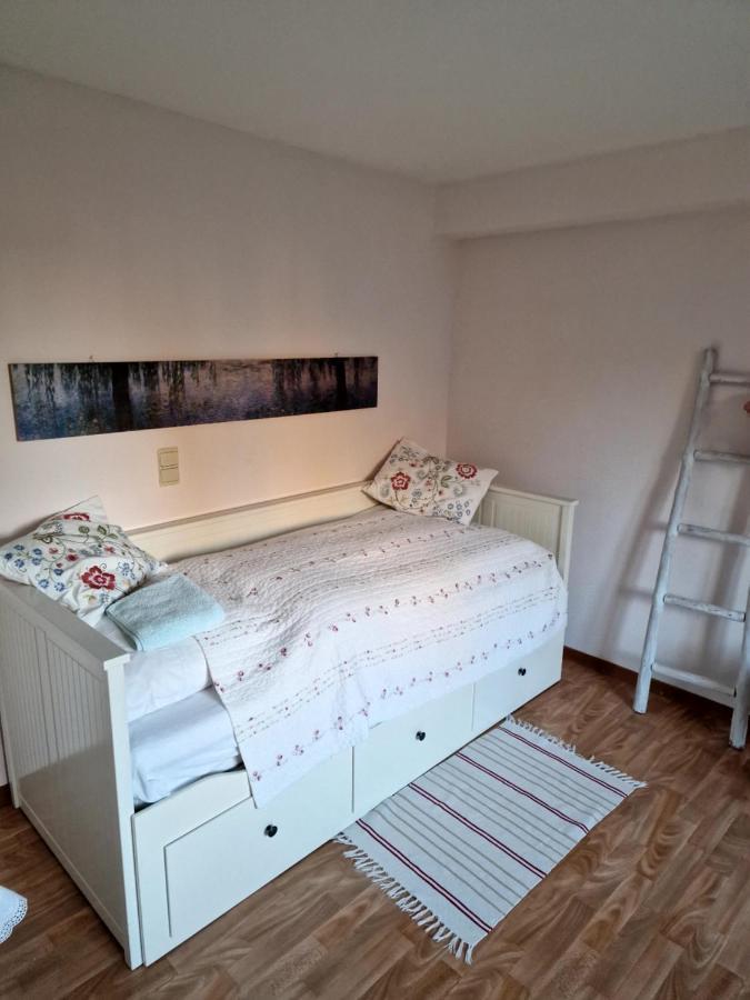 Haus Dany Apartamento Raeren Exterior foto
